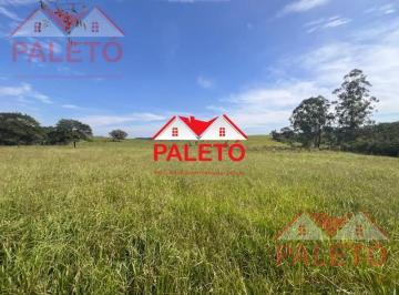 Rural · 1 Quarto · Sítio 17 alqueires com rio a venda na cidade de Porangaba interior de SP