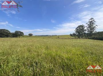 Rural · 1m² · 1 Quarto · Sítio 17 alqueires com rio a venda na cidade de Porangaba interior de SP