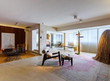Apartamento de 3 quartos, Brasília · SQN 310 - Projeto do Ney Lima, elevador interno privativo e adega climatizada