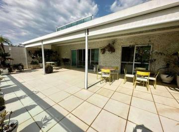 Apartamento de 3 quartos, Rio de Janeiro · Cobertura à venda no Recreio dos Bandeirantes, com 3 quartos, 3 suítes, 338 m² por R$ 1.490.000