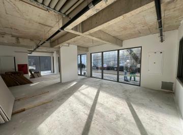 Comercial · 88m² · 3 Quartos · 1 Vaga · Loja na Avenida Moaci, N. 292 - Loja 1 • 88 m²