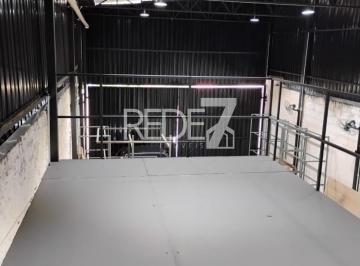 Comercial · 351m² · 4 Vagas · Barracão Comercial à Venda em Campinas-SP - Vila Industrial 1 Sala, 2 Banheiros, 4 Vagas de Garagem