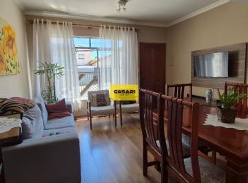 Casa · 140m² · 2 Quartos · 2 Vagas · More onde a vida acontece: Sobrado estratégico a passos da Prestes Maia em São Bernardo do Campo-SP