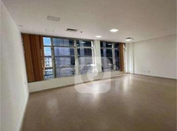 Comercial · 258m² · 3 Quartos · 3 Vagas · Sala para venda em Centro com 258m²