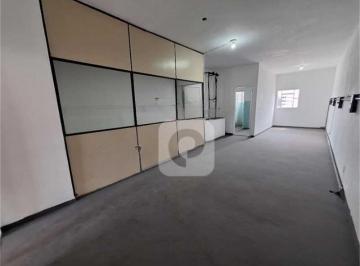 Comercial · 250m² · 1 Vaga · Prédio comercial para venda em São Cristóvão com 250m²
