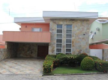 Foto 01 · Imponente casa em condomínio à venda na Vila Zezé, Jacareí-SP: 4 quartos, 1 suíte, 3 salas, 5 banhei