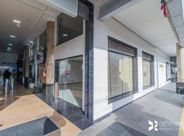 Comercial · 74m² · Loja para alugar no Shopping Jardim Verde na Zona Sul