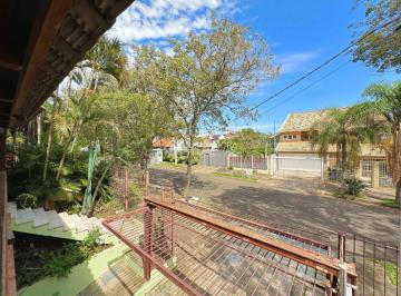 Casa · 320m² · 3 Quartos · 3 Vagas · Sobrado 3 quartos no Jardim Planalto com Piscina e edícula