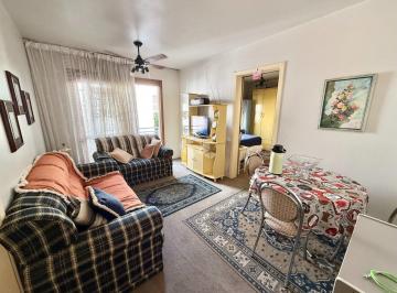 Apartamento · 42m² · 1 Quarto · Apartamento de 1 dormitório à venda em frente ao Campus Centro da UFRGS