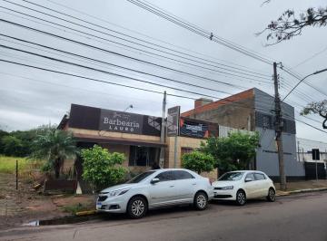 Comercial · 500m² · 4 Quartos · 2 Vagas · Casa comercial bem localizada na Av. Independência