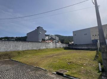 Terreno · 464m² · 1 Quarto · 1 Vaga · Terreno em dondominio em Zimbros Bombinhas SC