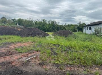 Terreno · 924m² · 02 Terrenos juntos com 924 metros de área no Bairro Dores