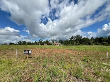Terreno · 300m² · Terreno plano com sol da manhã, em Linha Santa Cruz