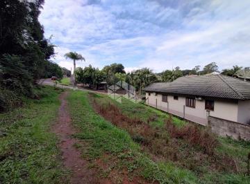 Terreno · 560m² · Amplo terreno