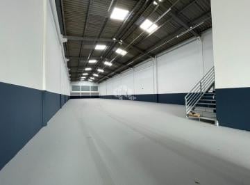 Comercial · 748m² · 5 Vagas · Pavilhao de 747m² no bairro Humaita, em Porto Alegre