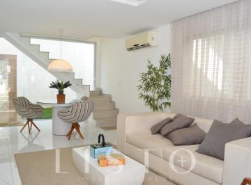 Casa · 127m² · 3 Quartos · 3 Vagas · Casa com 3 dormitórios à venda por R$ 890.000,00 - Jacarepaguá - Rio de Janeiro/RJ