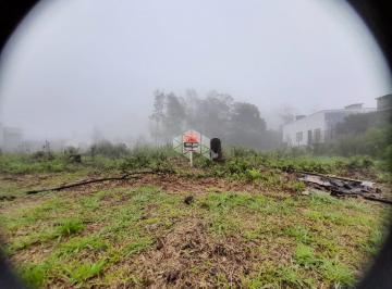 Terreno · 300m² · Excelente Terreno para construir, localizado em Caxias do Sul