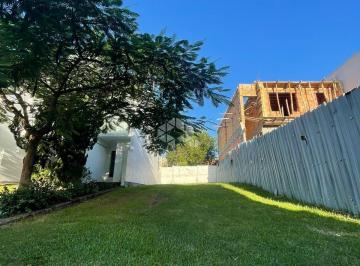 Terreno · 144m² · Terreno em condomínio fechado localizado no Passo das Pedras, com projeto aprovado.