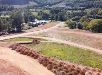 Terreno · 242m² · -Terreno em meio a natureza!