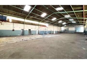 Comercial · 1400m² · 5 Vagas · Galpão com 1400m Cumbica.