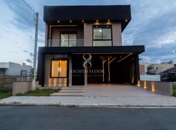 Casa · 190m² · 3 Quartos · 4 Vagas · CASA COM ÁREA GOURMET E JACUZZI