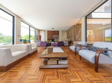 Casa · 605m² · 4 Quartos · 6 Vagas · Casa luxuosa em condomínio com 605.29 m², 4 quarto
