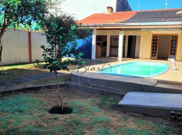 Foto 01 · Excelente casa no Jardim Terras de São João / 04 quartos sendo 03 suítes / Piscina aquecida / Área g
