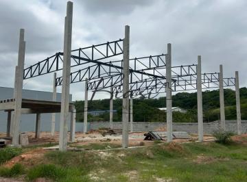 Foto 01 · Gapão - em construção - Condominio industrial Multiplus ll -  498m2 A-C - 630m² A-T - jacareí - SP.