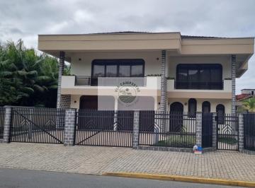 Casa · 750m² · 5 Quartos · 4 Vagas · Sobrado na região central de Pirabeiraba com 3 dormitorios e mais outro sobrado com 2 dormitorios no