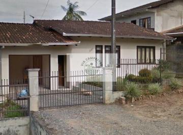 Casa · 140m² · 3 Quartos · 2 Vagas · Casa no bairro Petrópolis