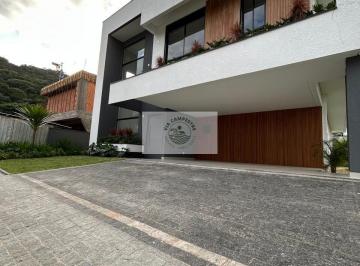 Casa · 325m² · 4 Quartos · 2 Vagas · Residencia alto padrão, em condominio fechado, 4 suites, nova, com piscina