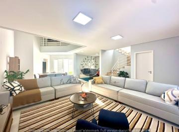 Casa de 4 quartos, Vinhedo · OPORTUNIDADE Casa com 3 Suítes e Vista para o Pôr do Sol no Condomínio Clube em Vinhedo-SP