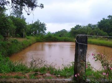 Rural de 4 quartos, Moeda · SITIO COM LAGOA, PLANO, 16 MIL M2 , COM UMA BOA CASA E MAIS UM CHALÉ