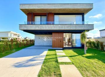 Casa · 360m² · 5 Quartos · Sobrado de altíssimo padrão mobiliado com cinco suítes e elevador no Amare Home Resort