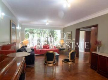 Casa · 540m² · 4 Quartos · 4 Vagas · Casa à Venda em Santo Amaro 540 m² de Conforto e Sofisticação 4 quartos e 4 vagas!