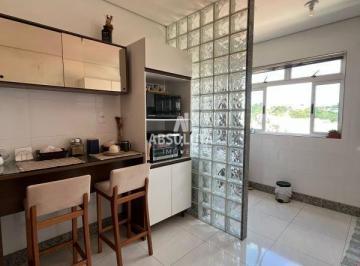 Apartamento · 77m² · 3 Quartos · 2 Vagas · Apartamento à venda no 3º andar Bairro Arcádia– 3 quartos, 1 suíte – 2 vagas em linha