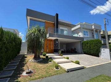 Casa · 279m² · 1 Quarto · 4 Vagas · Casa totalmente mobiliado e decorado com 4 suítes à venda em Foz do Iguaçu