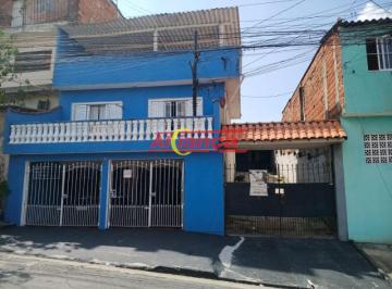 Casa · 160m² · 3 Quartos · 2 Vagas · 3 Casas bem localizadas ideal para renda.