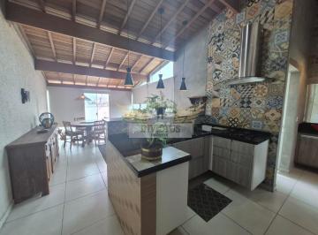 Apartamento · 174m² · 2 Quartos · 2 Vagas · Cobertura sem Condomínio com 2 Quartos para Alugar, 174m² - Jardim Santo Antônio, Santo André/SP.