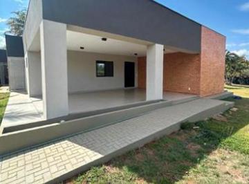 152790_506237f3-f630-4e1a-9c0f-8374c6eb117c_lg.jpg · SMPW Quadra 5 -  Casa Térrea Reformada com 04 Quartos Aceita Financiamento 