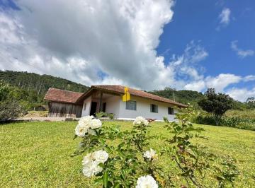 Rural · 22436m² · 3 Quartos · Sítio à venda localizado na cidade de Benedito Novo