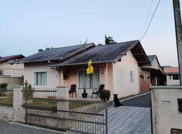 Casa · 180m² · 3 Quartos · 1 Vaga · Casa com 3 quartos em Rio dos Cedros