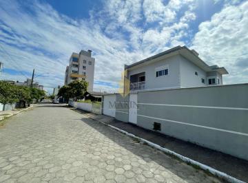 Casa · 360m² · 3 Quartos · 1 Vaga · SOBRADO DIFERENCIADO COM TERRENO AMPLO–GRAVATÁ NAVEGANTES/SC