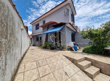 Casa · 57m² · 2 Quartos · 2 Vagas · Excelente Casa duplex localizada no bairro Moquetá em Nova Iguaçu!