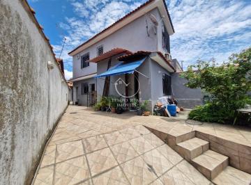 Casa · 57m² · 2 Quartos · 2 Vagas · Excelente Casa duplex localizada no bairro Moquetá em Nova Iguaçu!