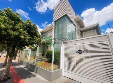 Casa · 305m² · 3 Quartos · 1 Vaga · Casa à venda