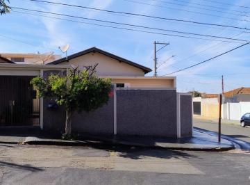 Casa · 127m² · 2 Quartos · 3 Vagas · Casa à Venda em Vila Faria, São Carlos | 2 Quartos, 127m²