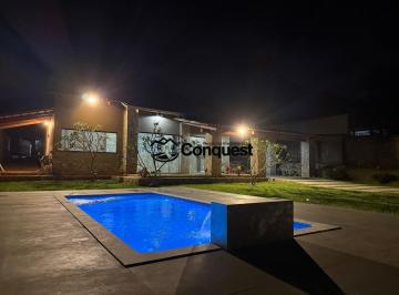 Casa · 207m² · 3 Quartos · 4 Vagas · Vendo Belíssima Casa em Condomínio, Juatuba - 3 Quartos com suíte e lazer completo !