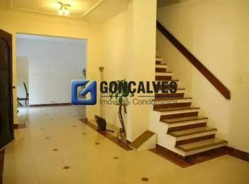 Casa · 242m² · 3 Quartos · 2 Vagas · Sobrado Residencial com 3 suítes em Nova Petrópolis, São Bernardo do Campo – 242 m², 2 vagas