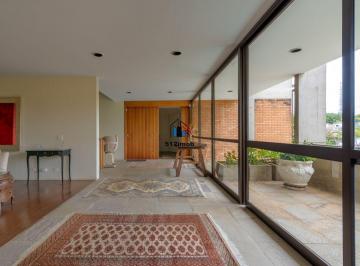 gpfjdte2otk4yzuzntu5odbi_md · Casa no Pacaembu, 4 suítes, 8 vagas, 835 m² área construída; 1.127m² terreno